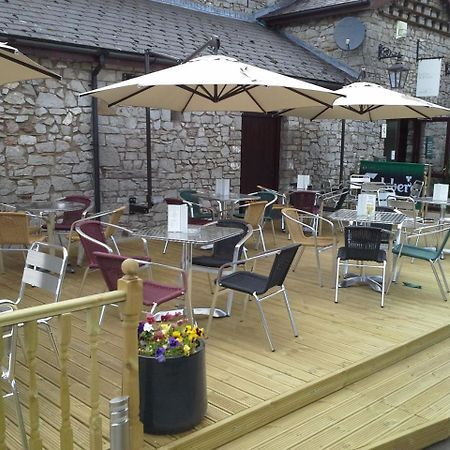 St Mary'S Hotel Golf & Country Club Pencoed ภายนอก รูปภาพ