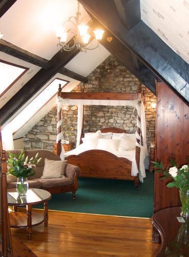 St Mary'S Hotel Golf & Country Club Pencoed ภายนอก รูปภาพ