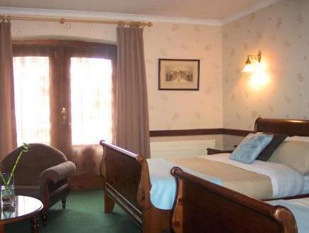 St Mary'S Hotel Golf & Country Club Pencoed ภายนอก รูปภาพ