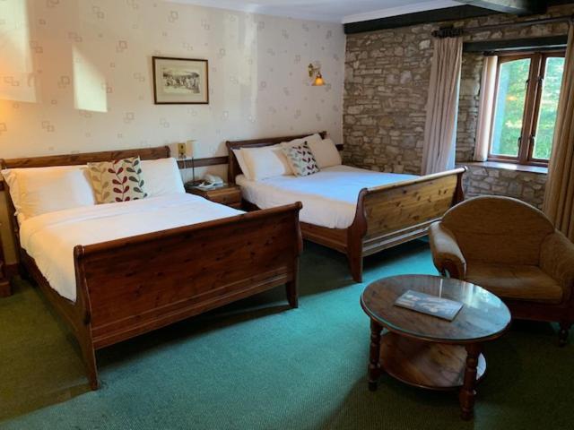 St Mary'S Hotel Golf & Country Club Pencoed ภายนอก รูปภาพ